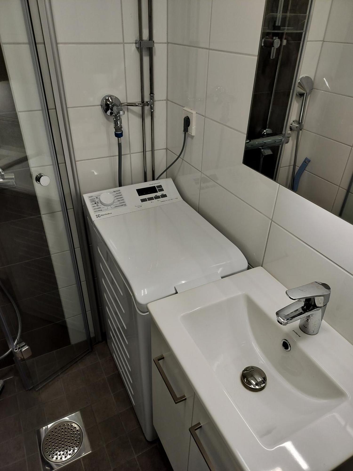 Parantolankatu modern one room apartment Hyvinkää Buitenkant foto